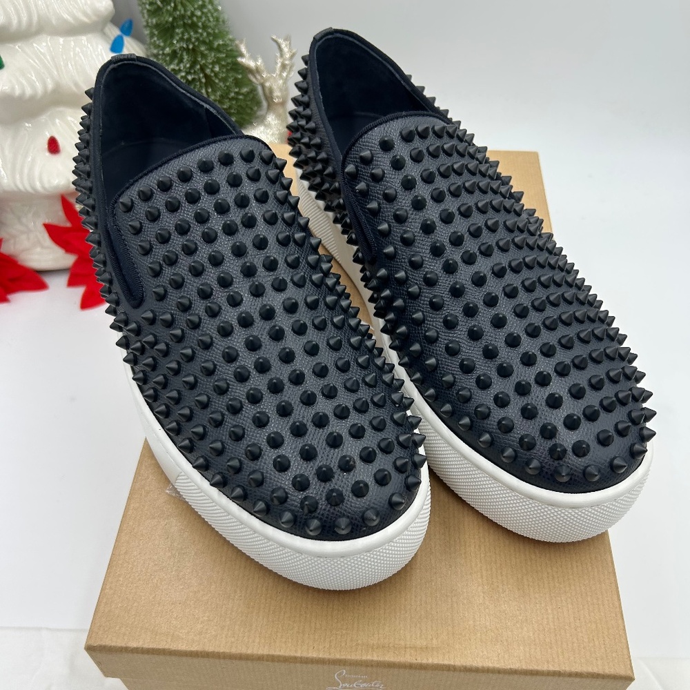 Men’s Christian Louboutin roller boat spike slip on sneakers size 44  Italy